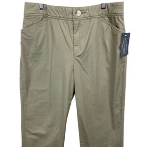 Christopher & Banks Women's Sz 8 Signature Comfort Classic Capri Pants Beige